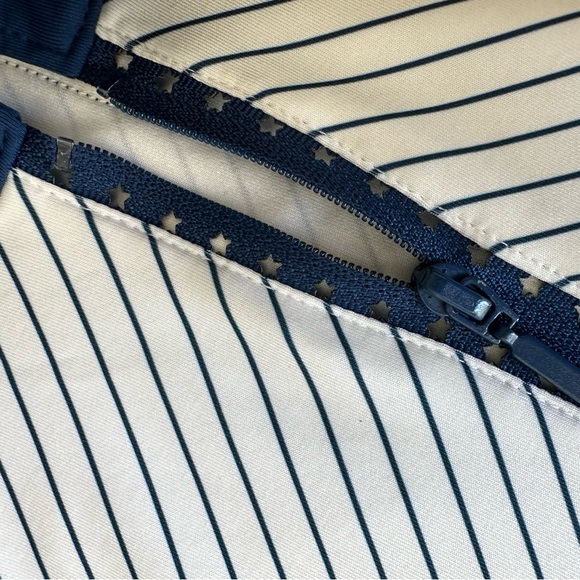 Red white & blue Lady Hagen size L golf shirt - Picture 4 of 4